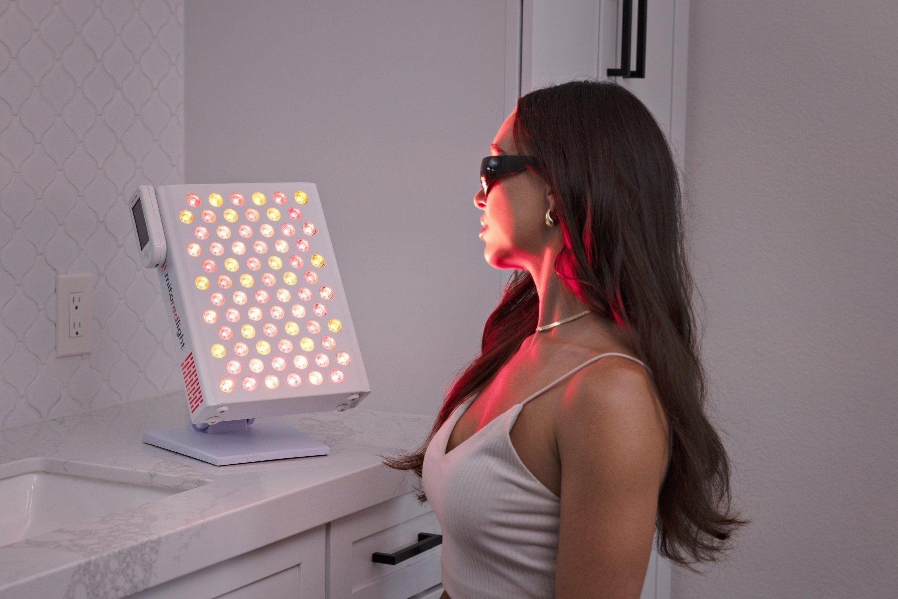 ZeroSink ZeroSinkADAPT 4.0 | Red Light Therapy Panel Series - Premium Gallery View