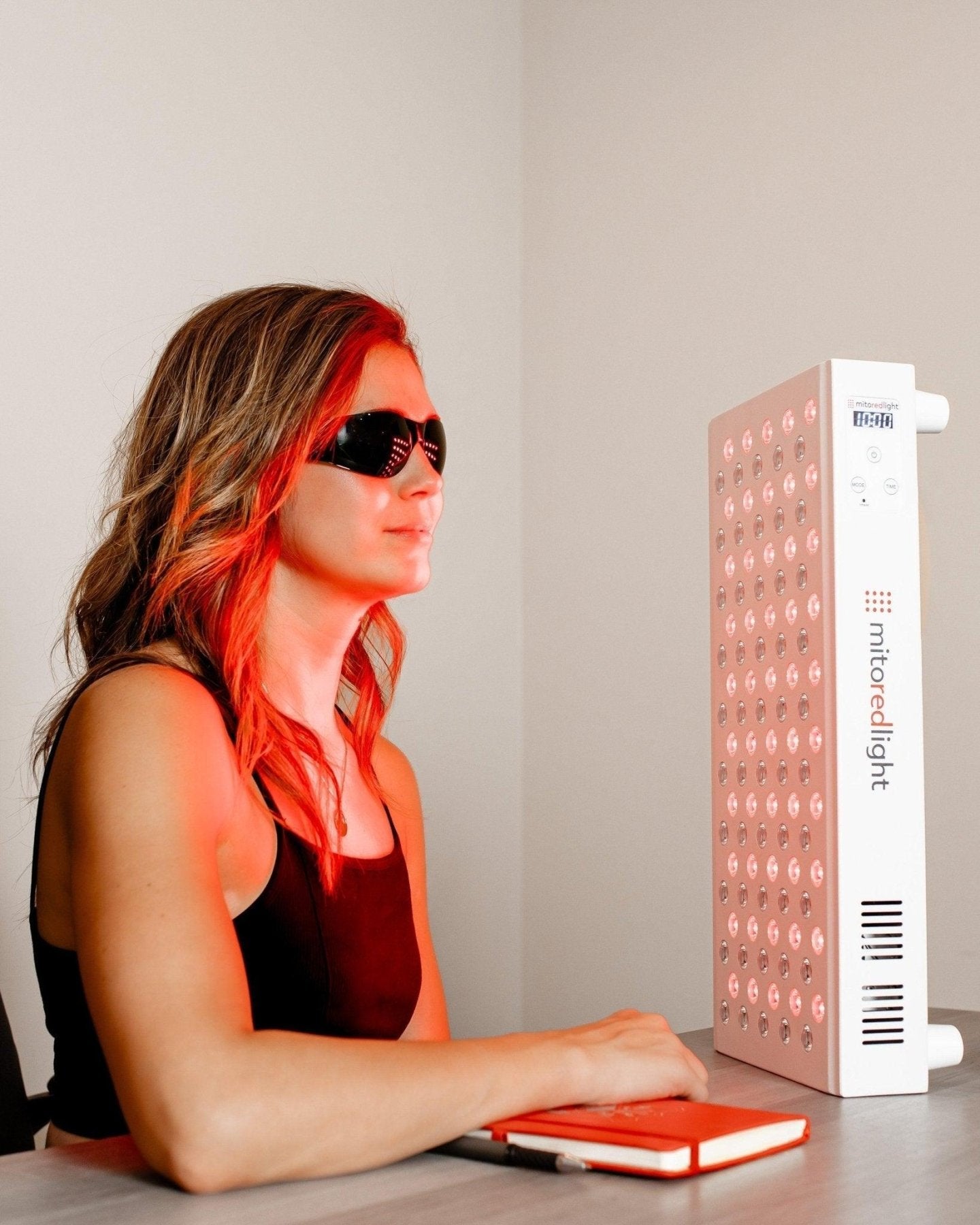 ZeroSink ZeroSinkMID 2.0 | Red Light Therapy Panel - Premium Gallery View